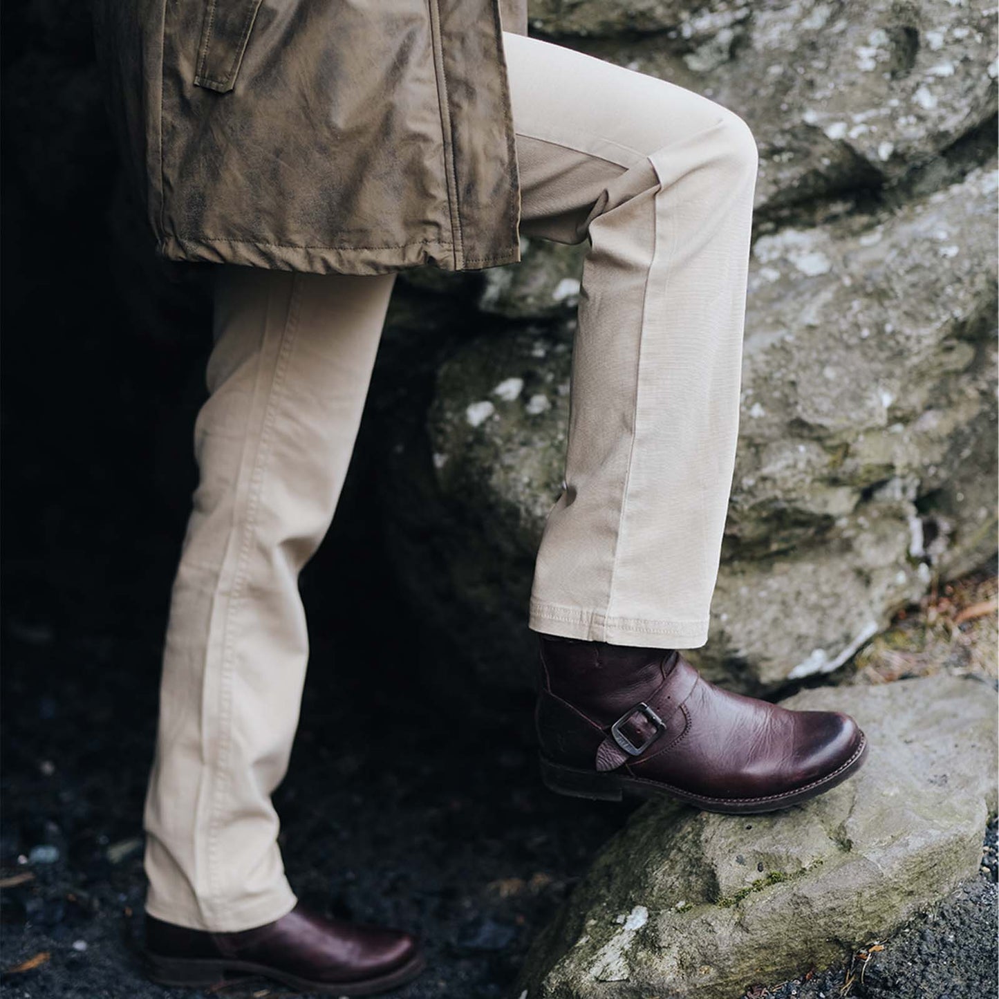 Women's Camber Rove Pant | Straight Fit / Retro Khaki