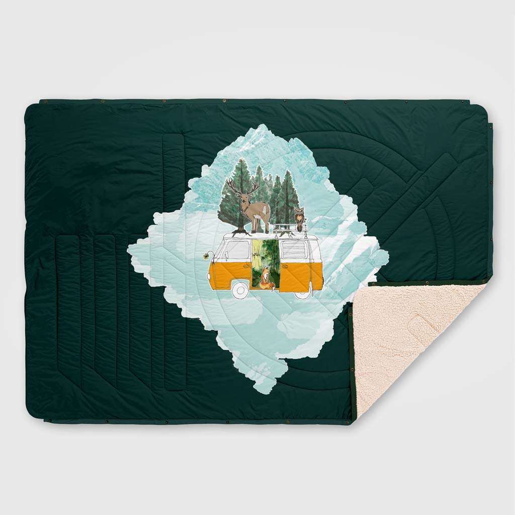 VOITED CloudTouch� Indoor/Outdoor Camping Blanket