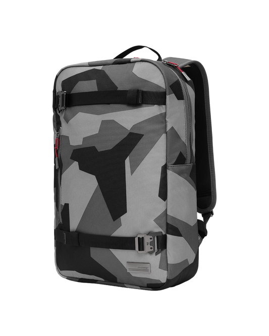The Världsvan 17L Backpack Camo 3.0